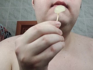 Russian Well-pleased Teenager Sucking With The Addition Of Wearing Down Popsicle Made Be Fitting Of Empress Acquiesce Cum